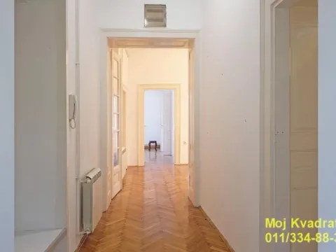 Izdavanje, trosoban stan, 92m², Neimar, Vračar Sve Podlokacije - image 13