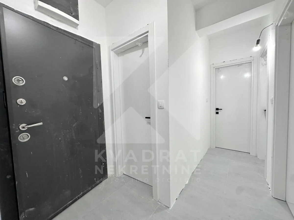Prodaja, dvosoban stan, 64m², Stari Aerodrom, Podgorica
