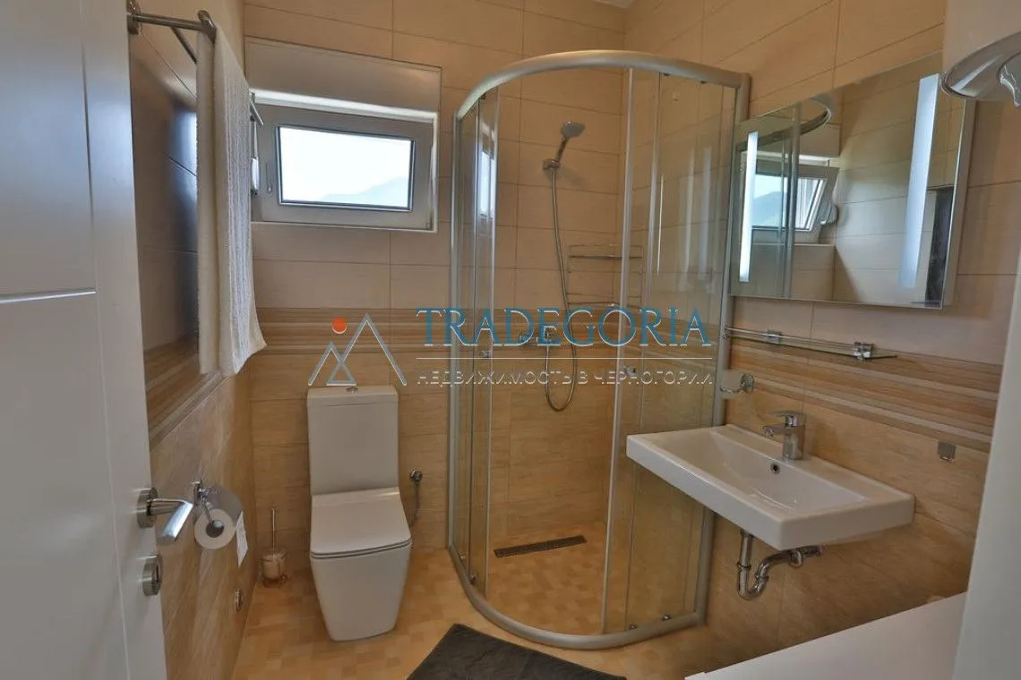 Prodaja, ugostiteljski objekat, 350m², Tivat, Crna Gora