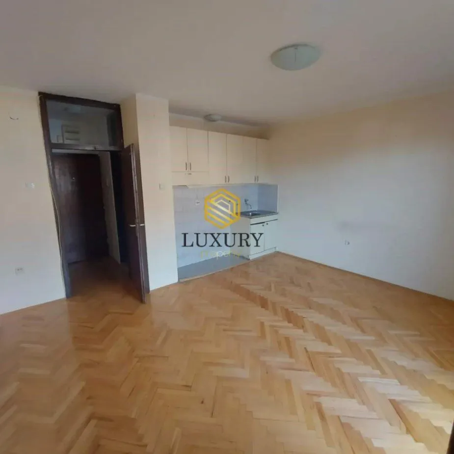 Prodaja, stan, 31m², Malo Brdo, Podgorica