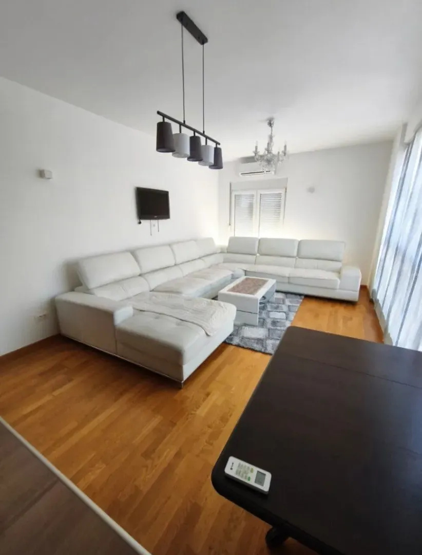 Rent, two bedroom apartment, 75m², Stari Aerodrom, Podgorica