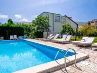 Sale, house, 174m², Kotor, Crna Gora - image 31