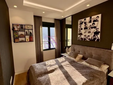 Prodaja, dvosoban stan, 85m², Dobrota, Kotor - image 8