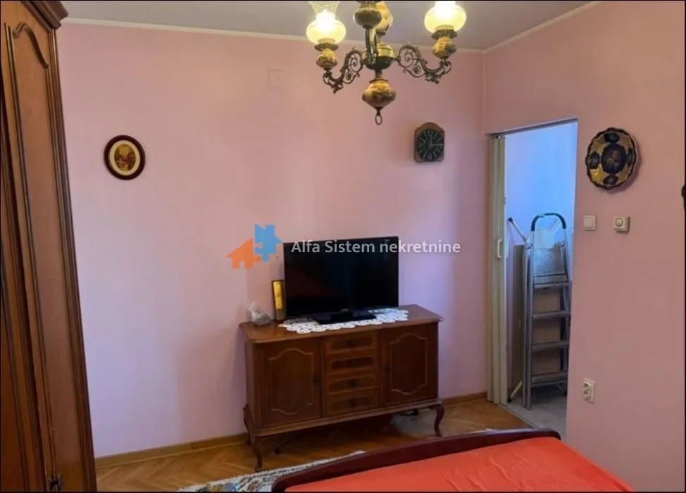 Izdavanje, dvosoban stan, 55m², Stari Grad, Beograd