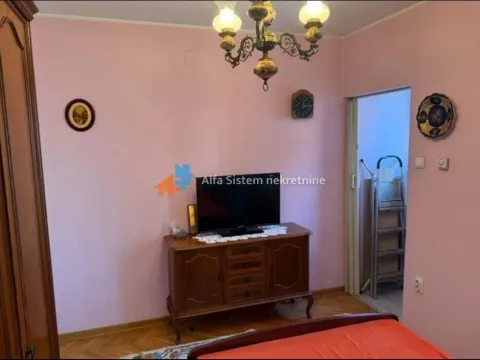Rent, two bedroom apartment, 55m², Stari Grad, Beograd - image 8