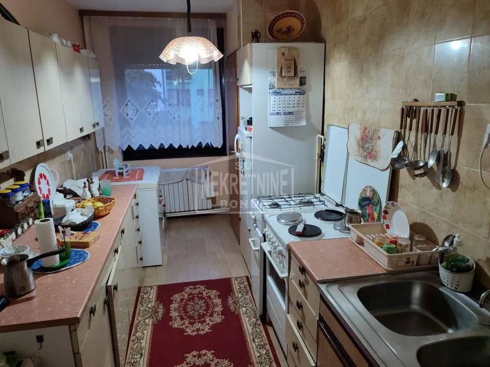 Prodaja, kuća, 146m², Novi Grad, Subotica