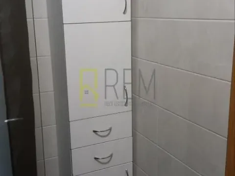 Sale, one bedroom apartment, 50m², Cetinje, Crna Gora - image 12