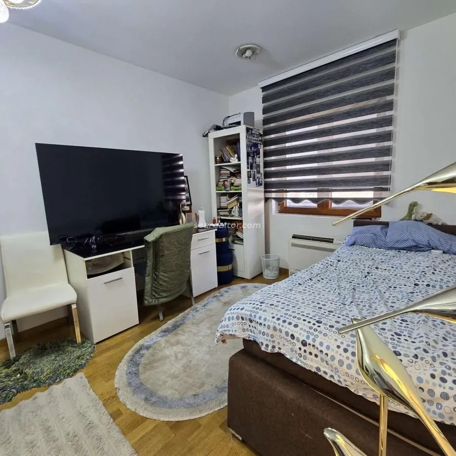 Prodaja, trosoban stan, 120m², Podgorica, Crna Gora