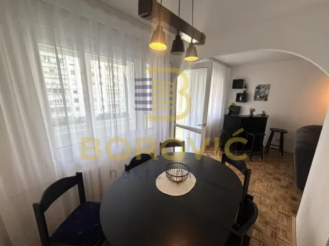 Izdavanje, dvosoban stan, 70m², Novi Beograd Blok 72, Novi Beograd Sve Podlokacije - image 4
