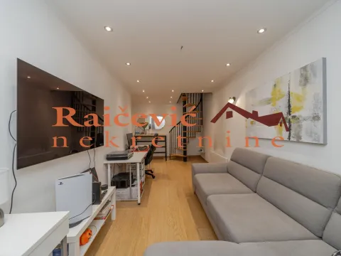 Prodaja, dvosoban stan, 44m², Centar, Stara Pazova - image 4