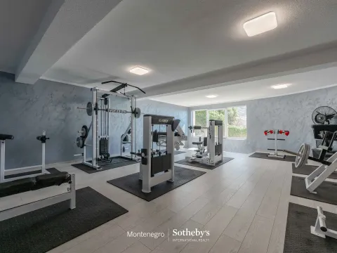 Sale, house, 410m², Blizikuće, Budva - image 31