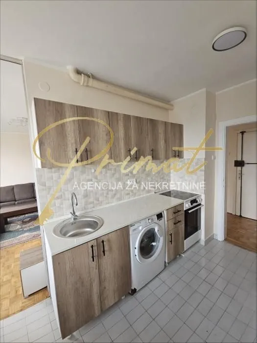 Rent, two bedroom apartment, 56m², Palilula Sve Podlokacije, Beograd