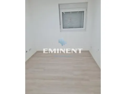 Izdavanje, kuća, 221m², Stari Grad, Beograd - image 2