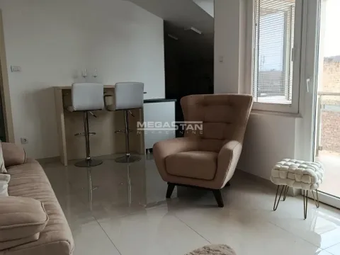 Rent, one bedroom apartment, 51m², Borča 1, Borča Sve Podlokacije - image 2