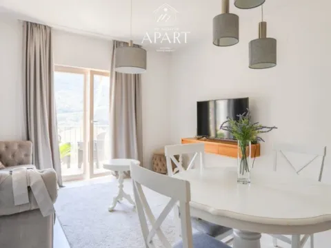 Izdavanje, jednosoban stan, 53m2, Pržno, Budva Izdavanje, jednosoban stan, 53m2, Pržno, Budva