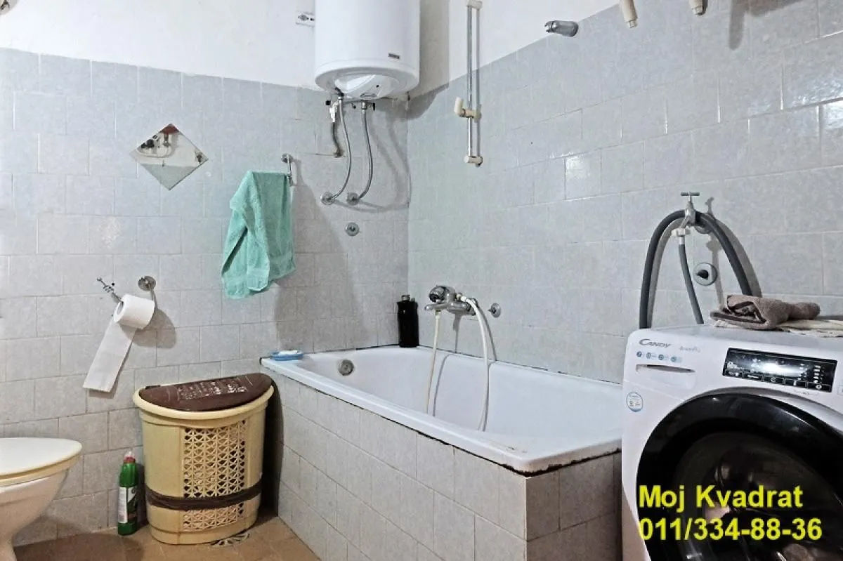 Sale, three bedroom apartment, 68m², Karaburma, Palilula Sve Podlokacije