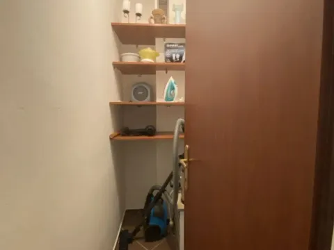 Izdavanje, dvosoban stan, 77m², Centar, Bar - image 9