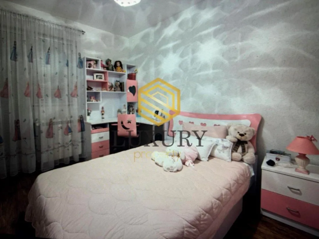 Rent, house, 200m², Donja Gorica, Podgorica