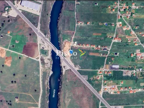 Zemljište in Dajbabe