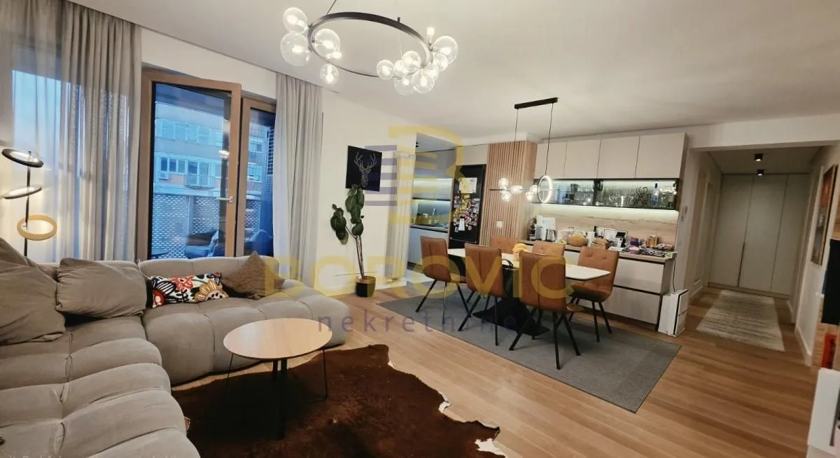Sale, four bedroom apartment, 116m², Novi Beograd Blok 9, Novi Beograd Sve Podlokacije