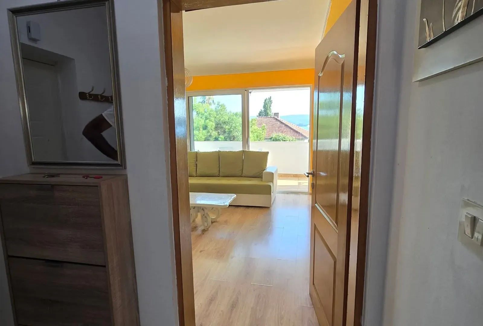 Rent, one bedroom apartment, 50m², Centar, Tivat