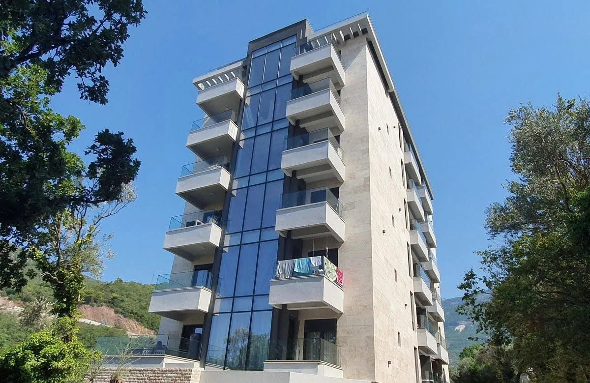 Sale, one bedroom apartment, 38m², Bečići, Budva