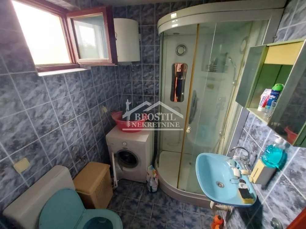 Prodaja, kuća, 259m², Krnjaca, Palilula Sve Podlokacije
