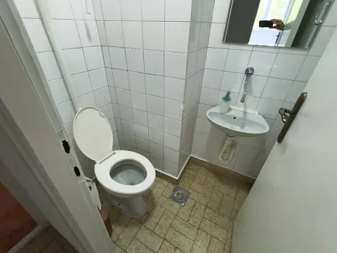 Rent, three bedroom apartment, 95m², Gintaš, Podgorica - image 5