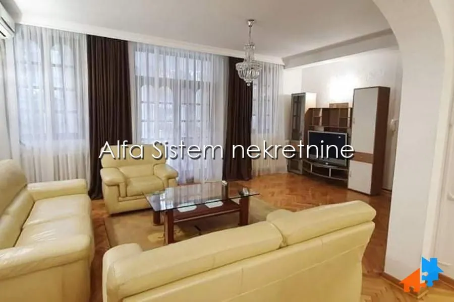 Izdavanje, četvorosoban stan, 120m², Savski Venac, Beograd