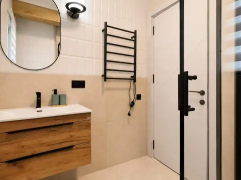 Rent, two bedroom apartment, 93m², Donja Lastva, Tivat - image 9