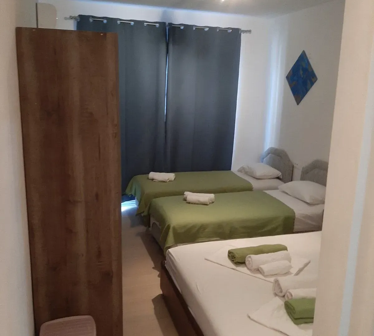 Izdavanje, garsonjera, 25m², Dobra Voda, Budva