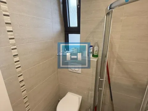 Sale, house, 240m², Centar, Jagodina - image 19