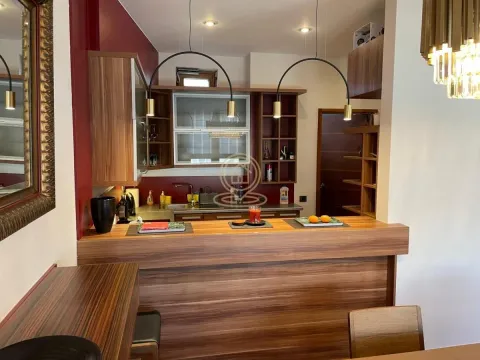 Rent, four bedroom apartment, 119m², Vračar Hram, Vračar Sve Podlokacije - image 7