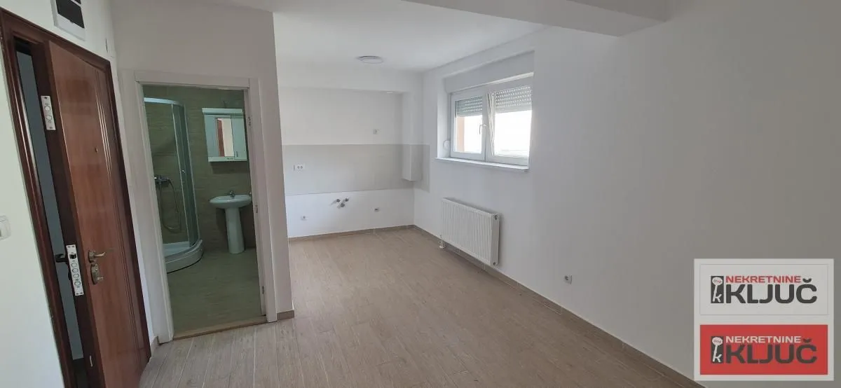 Prodaja, garsonjera, 21m², Lipov gaj, Novi Sad Sve Podlokacije