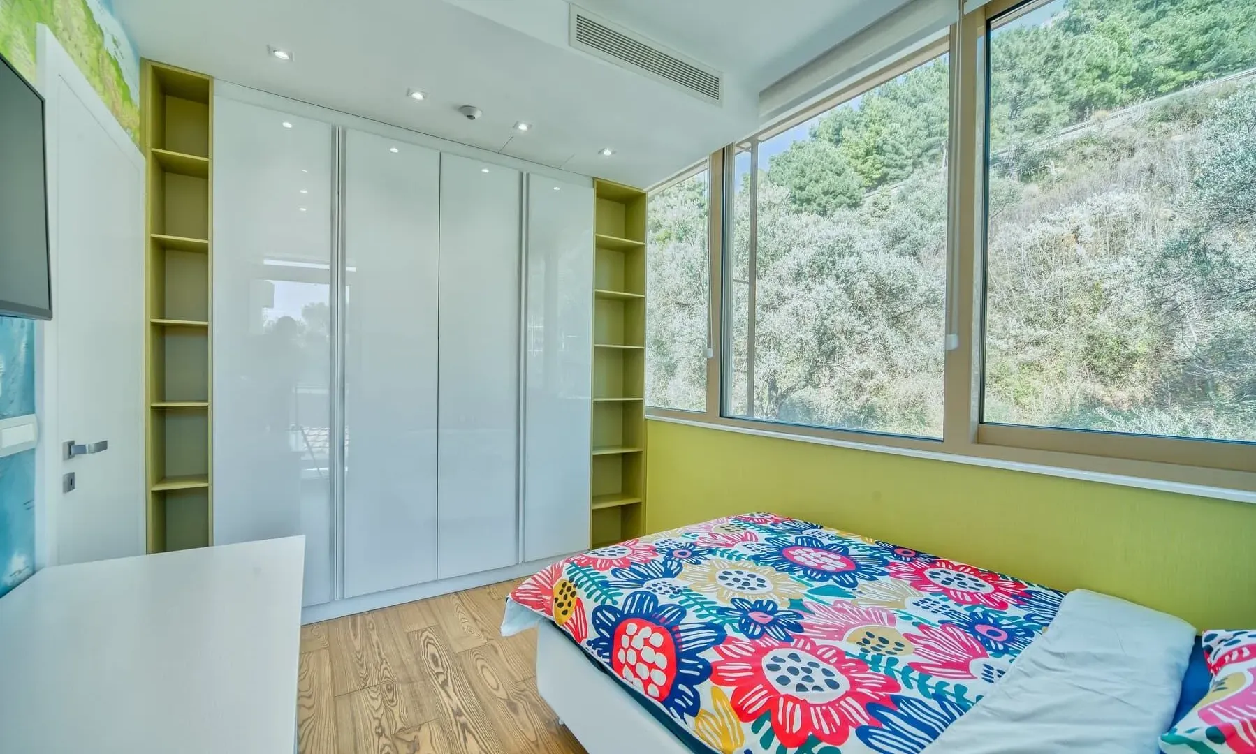Rent, house, 749m², Crvena Glavica, Budva
