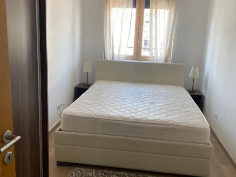 Izdavanje, trosoban stan, 66m², Vračar Sve Podlokacije, Beograd - image 5