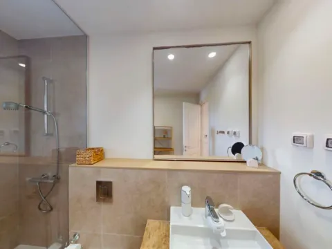 Prodaja, jednosoban stan, 59m², Luštica Bay, Tivat - image 7