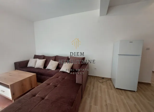 Izdavanje, jednosoban stan, 47m², Igalo, Herceg Novi