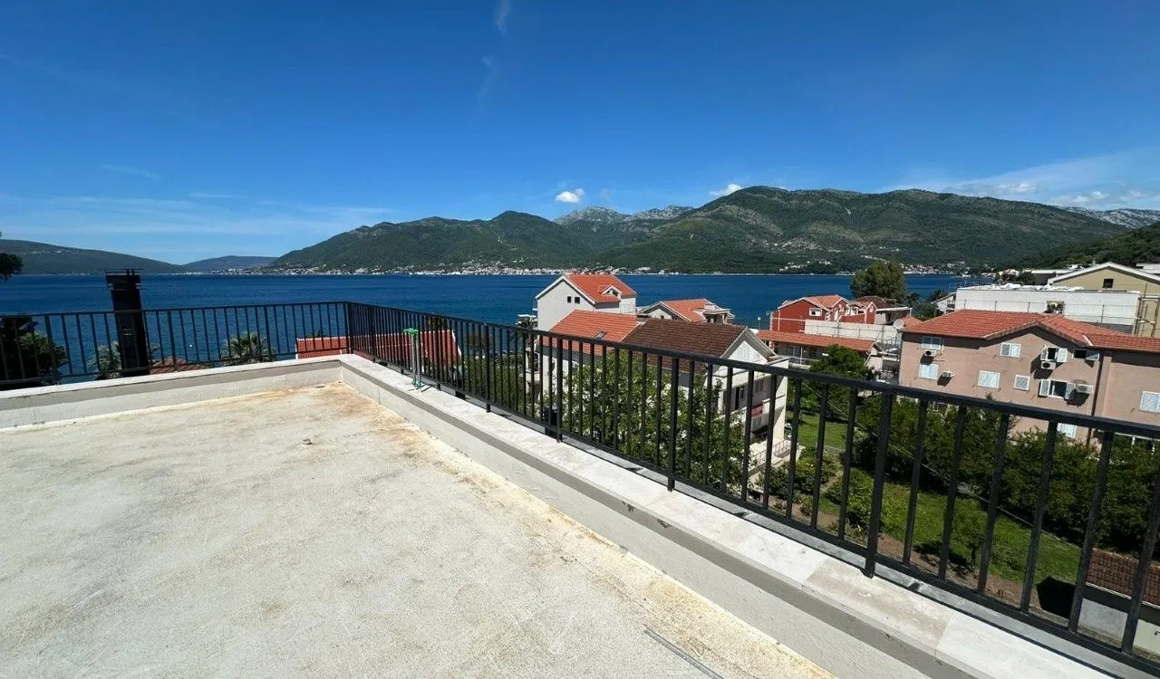Sale, house, 500m², Donja Lastva, Tivat