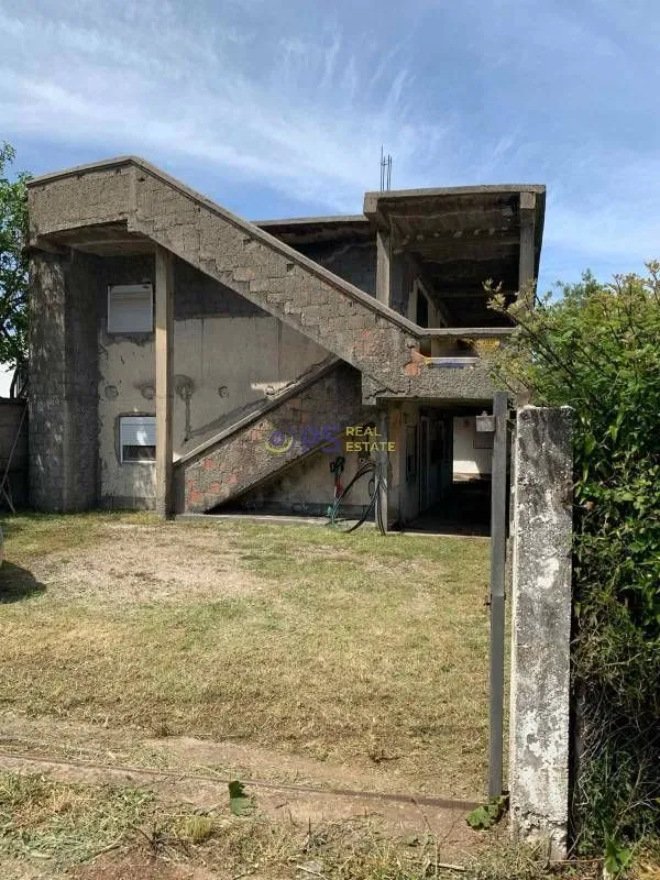 Sale, house, 224m², Bar, Crna Gora