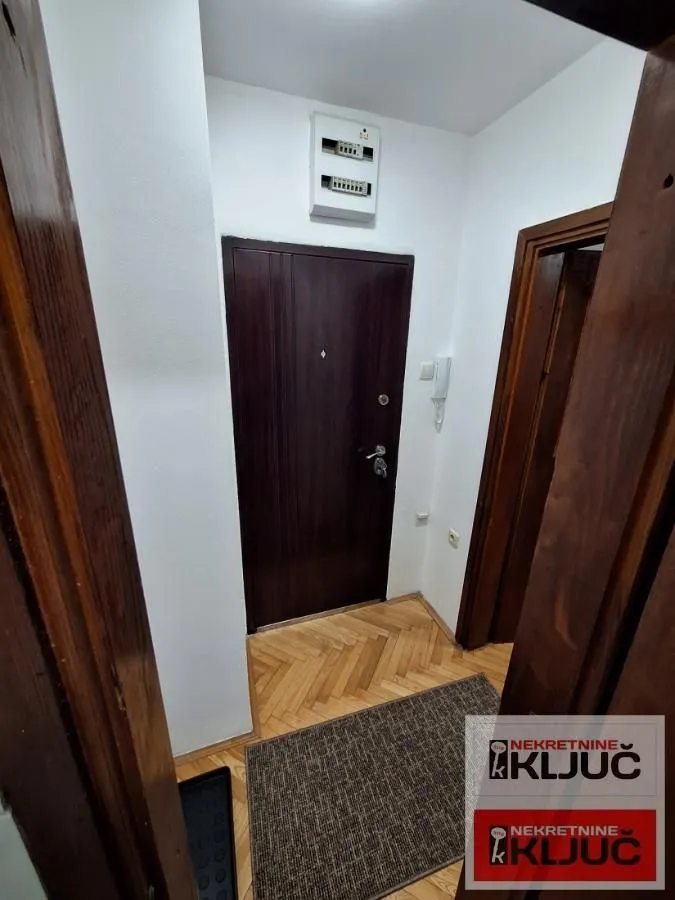 Rent, studio apartment, 25m², Grbavica, Novi Sad Sve Podlokacije