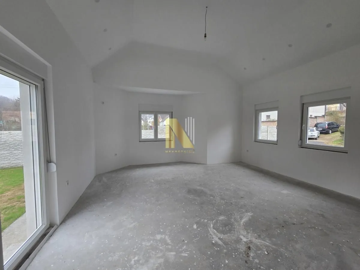 Prodaja, kuća, 125m², Ledinci, Petrovaradin