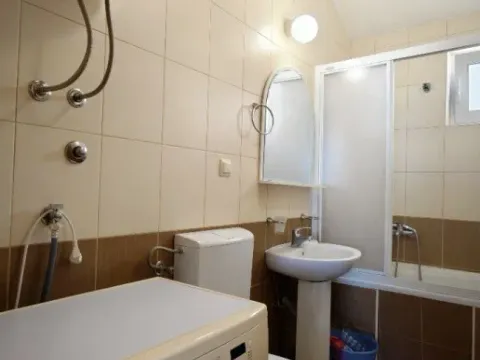 Prodaja, jednosoban stan, 38m², Bečići, Budva - image 10