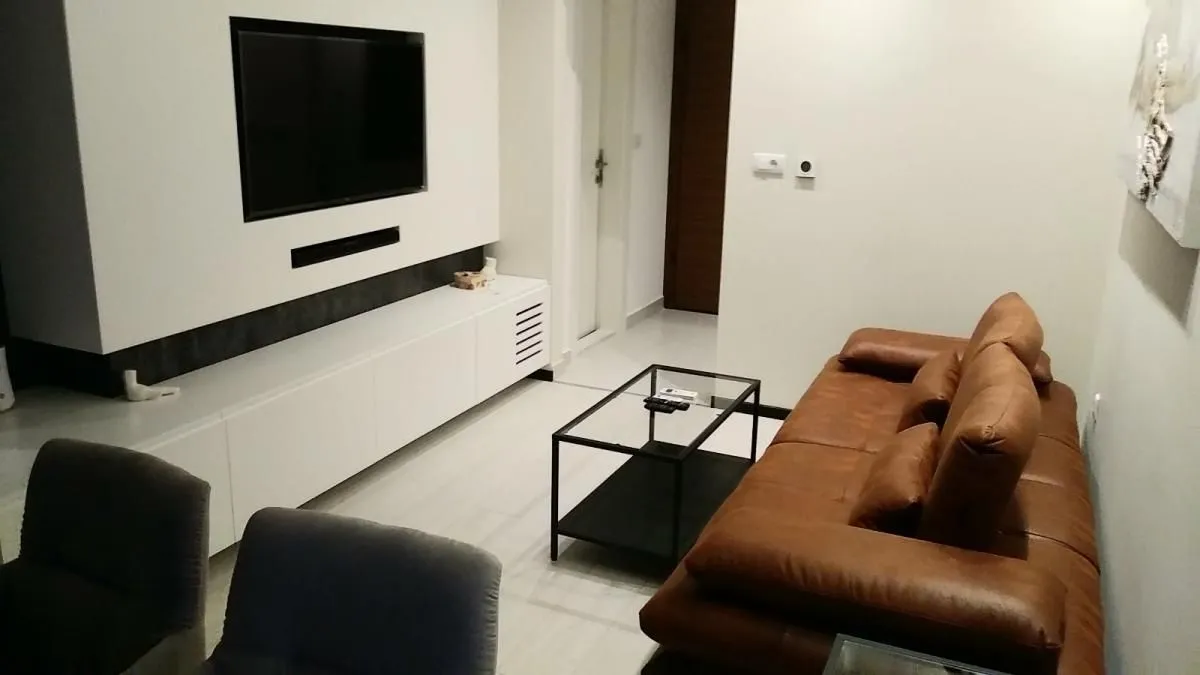 Izdavanje, dvosoban stan, 48m², Rotkvarija, Novi Sad Sve Podlokacije