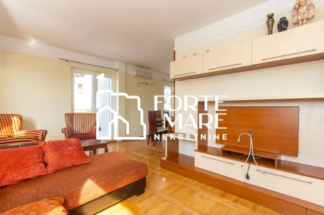 Prodaja, dvosoban stan, 83m², Savina, Herceg Novi