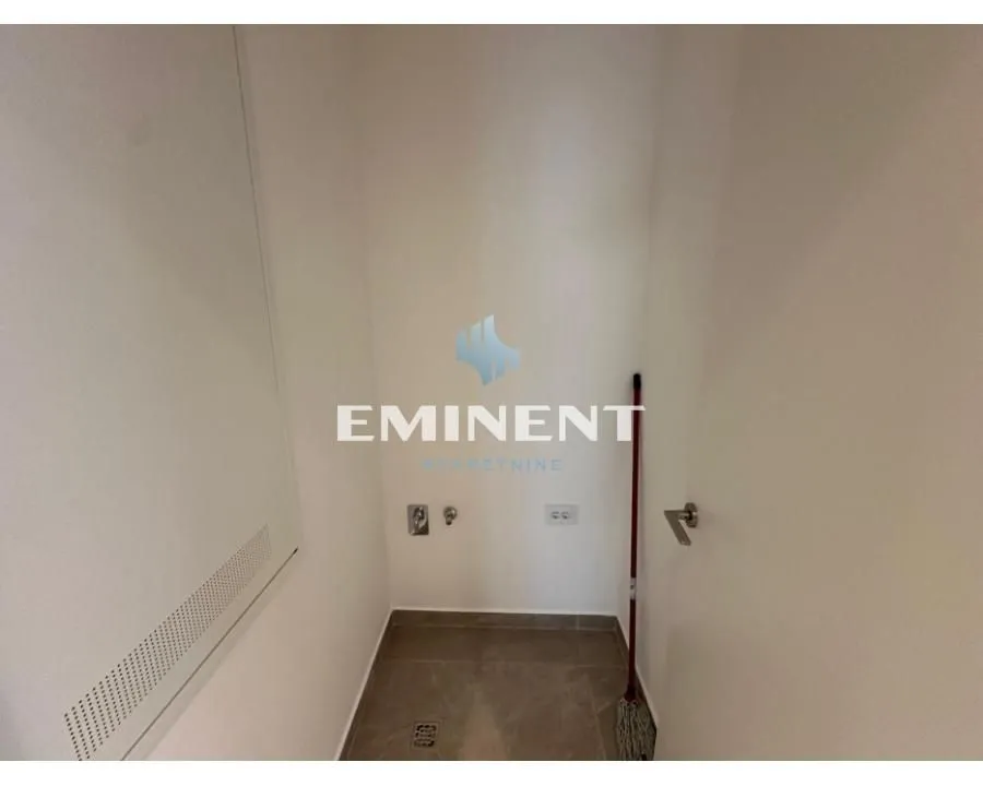 Rent, three bedroom apartment, 78m², Novi Beograd Blok 65, Novi Beograd Sve Podlokacije
