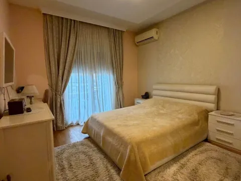 Prodaja, trosoban stan, 119m², City Kvart, Podgorica - image 21