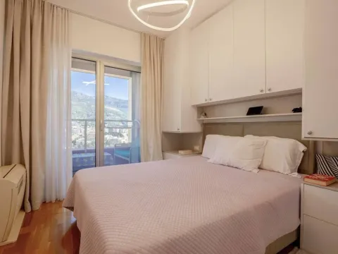 Sale, one bedroom apartment, 50m², Centar, Budva - image 9