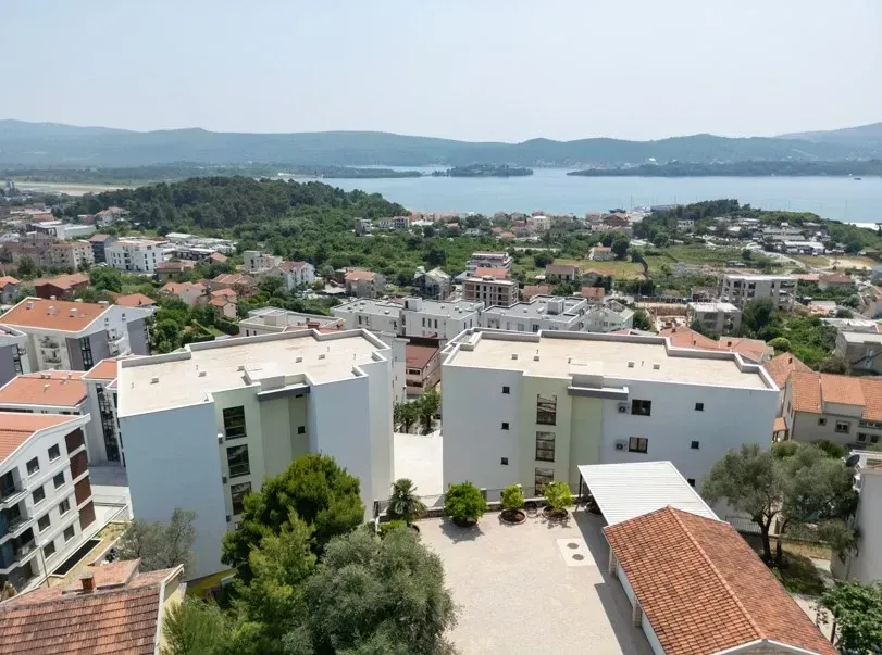Prodaja, stan, 69m², Tivat, Crna Gora