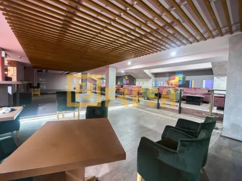 Prodaja, poslovni prostor, 1343m², Centar, Podgorica - image 3